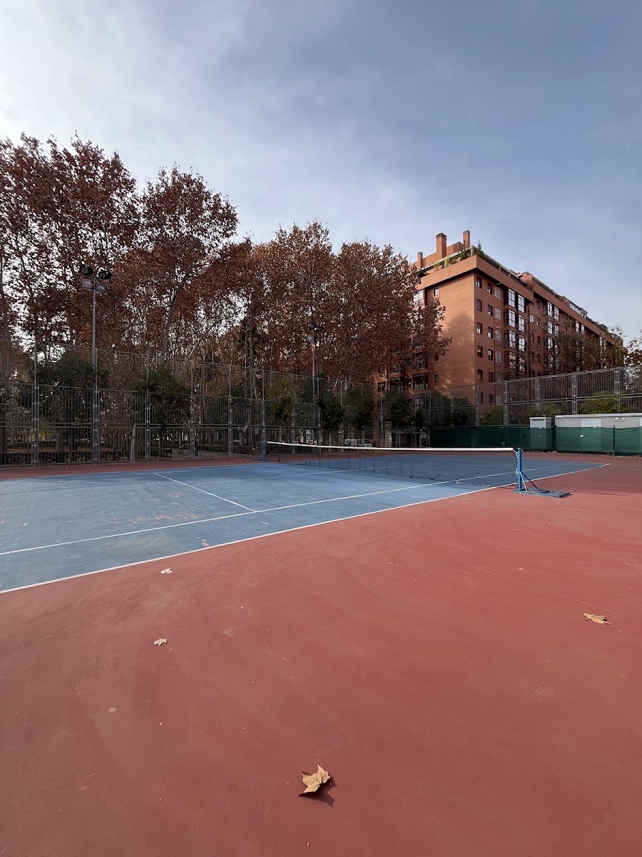 Instalación Deportiva Municipal Básica Jardín Papelera Peninsular