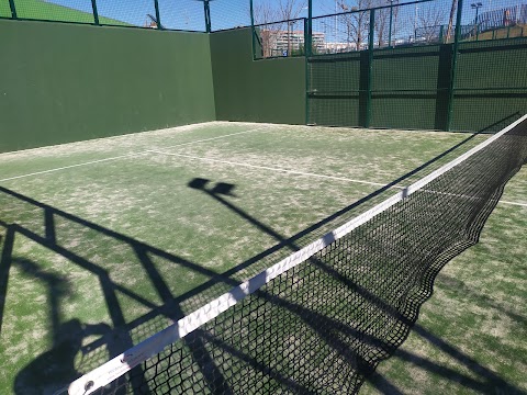 Instalación Deportiva Municipal Puente de Praga
